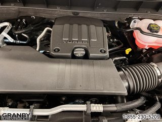2024 Chevrolet Silverado 1500 in Granby, Quebec - 8 - w320h240px