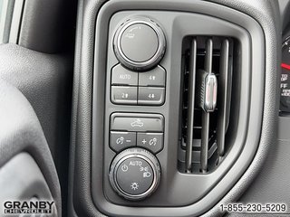 2024 Chevrolet Silverado 1500 in Granby, Quebec - 19 - w320h240px