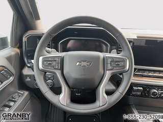 2024 Chevrolet Silverado 1500 in Granby, Quebec - 11 - w320h240px