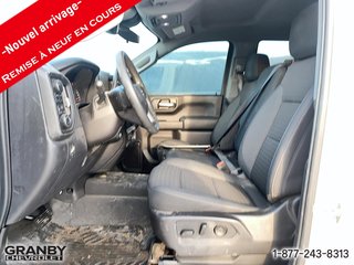 2024 Chevrolet Silverado 1500 Custom Trail Boss Boite 6,6 V8 in Granby, Quebec - 6 - w320h240px