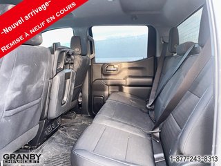 2024 Chevrolet Silverado 1500 Custom Trail Boss Boite 6,6 V8 in Granby, Quebec - 4 - w320h240px