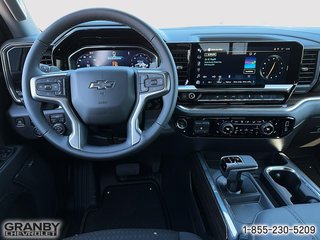 2025 Chevrolet Silverado 1500 in Granby, Quebec - 10 - w320h240px