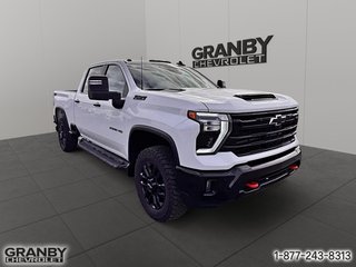 2026 Chevrolet Silverado 2500 HD in Granby, Quebec - 3 - w320h240px