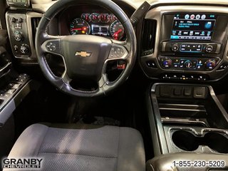 2018 Chevrolet Silverado 2500HD in Granby, Quebec - 19 - w320h240px
