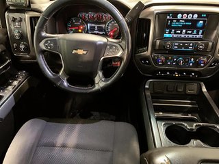 Chevrolet Silverado 2500HD  2018 à Granby, Québec - 19 - w320h240px
