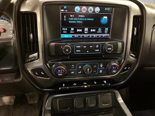 Chevrolet Silverado 2500HD  2018 à Granby, Québec - 16 - w320h240px
