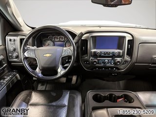 2019 Chevrolet Silverado 2500HD in Granby, Quebec - 9 - w320h240px