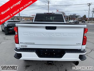 2021 Chevrolet Silverado 2500HD in Granby, Quebec - 6 - w320h240px