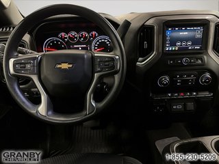 Chevrolet Silverado 2500HD  2022 à Granby, Québec - 12 - w320h240px