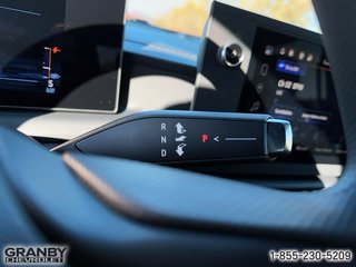 2024 Chevrolet Silverado EV in Granby, Quebec - 15 - w320h240px