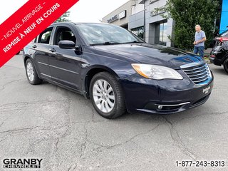 Chrysler 200  2012 à Granby, Québec - 3 - w320h240px