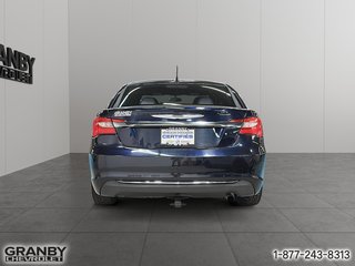 Chrysler 200 Touring VENDU TEL QUEL SANS GARANTIES 2012 à Granby, Québec - 6 - w320h240px
