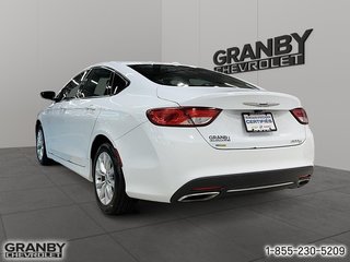 Chrysler 200  2015 à Granby, Québec - 4 - w320h240px