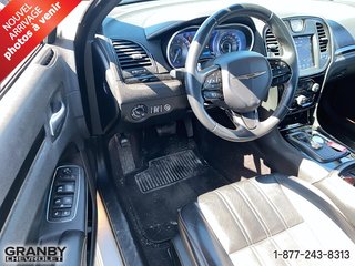 2018 Chrysler 300 S in Granby, Quebec - 6 - w320h240px