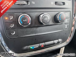 2019 Dodge Grand Caravan in Granby, Quebec - 17 - w320h240px