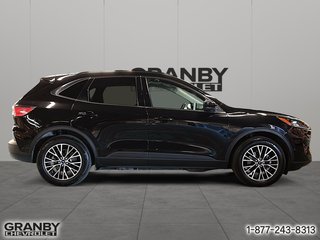 2022 Ford Escape in Granby, Quebec - 4 - w320h240px