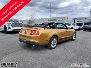 Ford Mustang  2010 à Granby, Québec - 5 - w320h240px