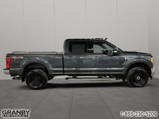 2017 Ford Super Duty F-250 SRW CREWCAB BOITE 6.6 MOTEUR 6.7L DIESEL in Granby, Quebec - 4 - w320h240px