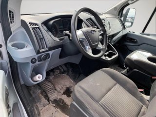 2018 Ford TRANSIT CUTAWAY in Granby, Quebec - 9 - w320h240px