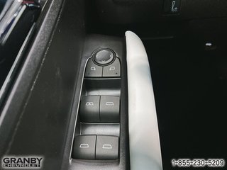 2024 GMC Canyon in Granby, Quebec - 10 - w320h240px