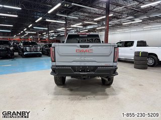 2024 GMC SIERRA 2500 AT4X 4RM CREW in Granby, Quebec - 3 - w320h240px