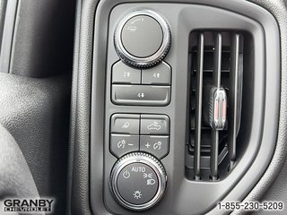 2024 GMC Sierra 2500 HD in Granby, Quebec - 19 - w320h240px