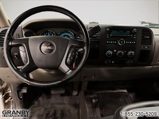 GMC Sierra 2500HD  2013 à Granby, Québec - 10 - w320h240px