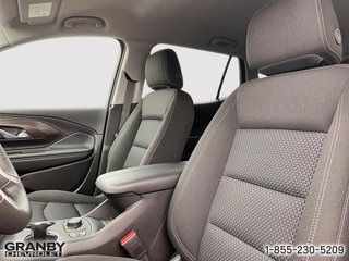 2024 GMC TERRAIN SLE A TI in Granby, Quebec - 9 - w320h240px