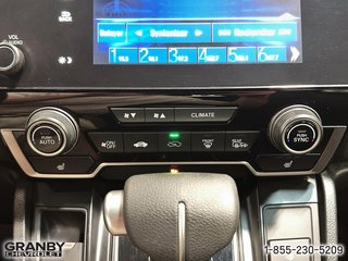 2018 Honda CR-V in Granby, Quebec - 13 - w320h240px