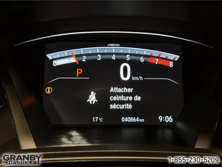 2019 Honda CR-V in Granby, Quebec - 13 - w320h240px