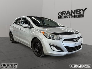 2013 Hyundai Elantra GT in Granby, Quebec - 3 - w320h240px