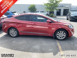 2016 Hyundai Elantra in Granby, Quebec - 4 - w320h240px