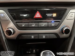 2018 Hyundai Elantra in Granby, Quebec - 13 - w320h240px