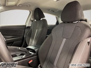 Hyundai Elantra  2021 à Granby, Québec - 8 - w320h240px