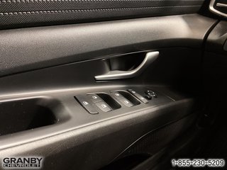 Hyundai Elantra  2021 à Granby, Québec - 10 - w320h240px