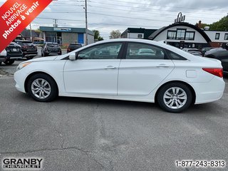 2011 Hyundai Sonata GL autom in Granby, Quebec - 6 - w320h240px