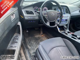 Hyundai Sonata  2016 à Granby, Québec - 9 - w320h240px