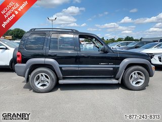 Jeep Liberty Sport 4x4 vendu tel quel sans garanties 2003 à Granby, Québec - 4 - w320h240px