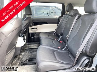 Kia Carnival EX 2024 à Granby, Québec - 3 - w320h240px