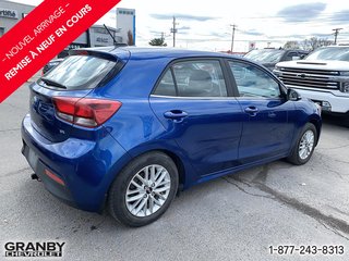 Kia Rio 5-door  2018 à Granby, Québec - 5 - w320h240px