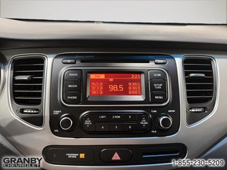 2014 Kia Rondo in Granby, Quebec - 17 - w320h240px