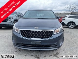 Kia Sedona  2016 à Granby, Québec - 2 - w320h240px