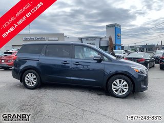 Kia Sedona  2016 à Granby, Québec - 4 - w320h240px