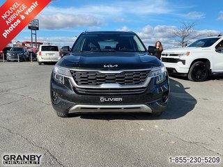 Kia Seltos  2023 à Granby, Québec - 3 - w320h240px