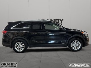 Kia Sorento EX 2.4 awd 7 passagers 2019 à Granby, Québec - 4 - w320h240px