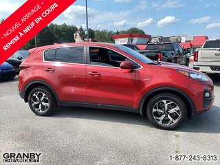 2021 Kia Sportage awd in Granby, Quebec - 4 - w320h240px