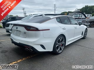 2018 Kia Stinger GT in Granby, Quebec - 5 - w320h240px