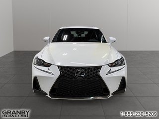 2019 Lexus IS in Granby, Quebec - 2 - w320h240px