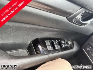 2024 Mazda CX-5 in Granby, Quebec - 4 - w320h240px