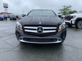 Mercedes-Benz GLA  2016 à Granby, Québec - 3 - w320h240px